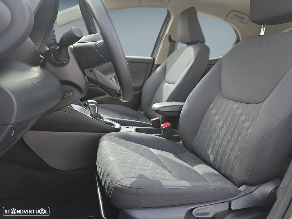 Toyota Yaris 1.5 HDF Comfort Plus - 6