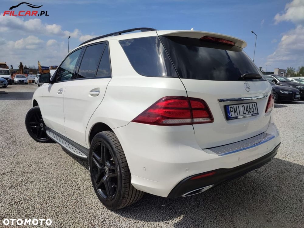 Mercedes-Benz GLE - 4