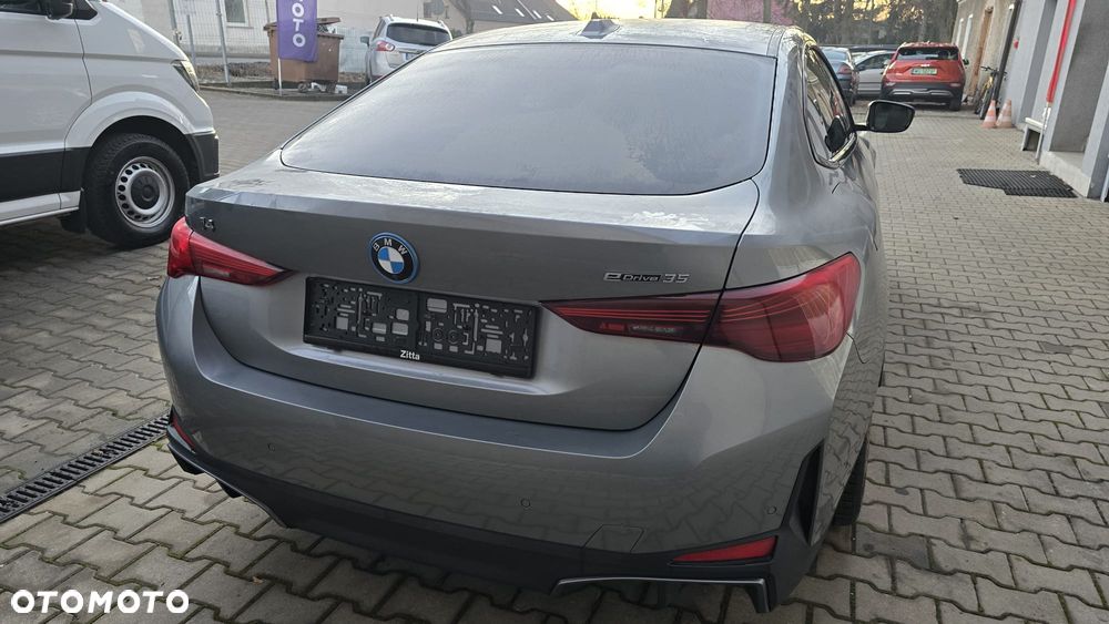 BMW i4 70.3kWh eDrive 35 - 13