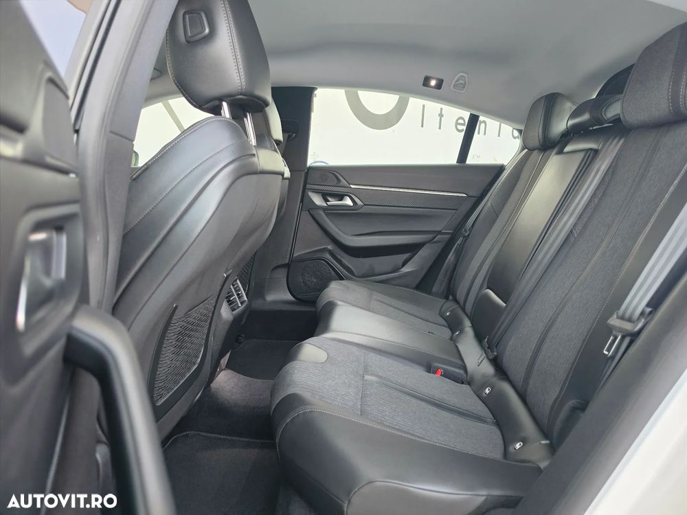 Peugeot 508 2.0 HDI FAP BVA Allure Aut. - 10