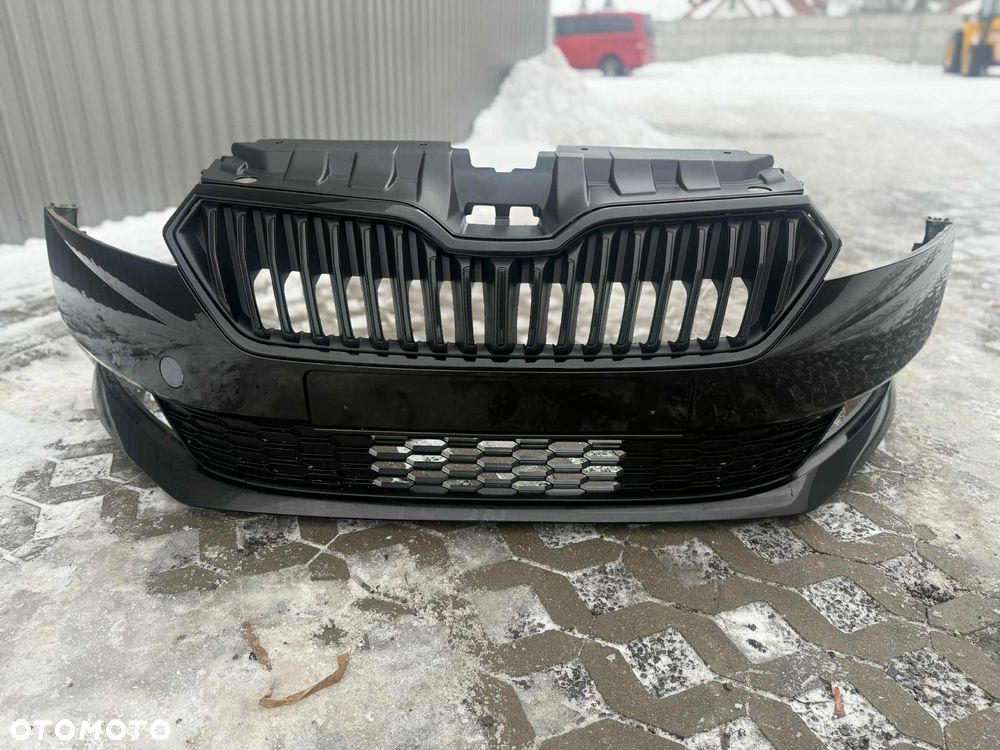 Skoda Fabia III Lift Zderzak Przód Przedni 18-21 Kolor: LF9R - 10