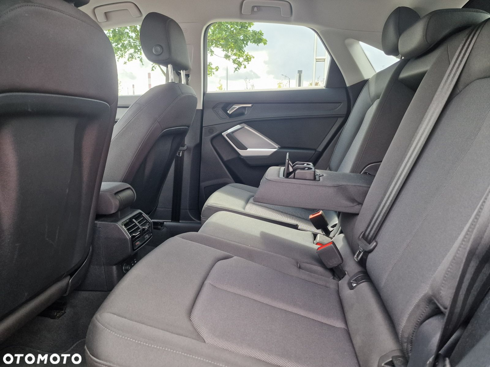 Audi Q3 Sportback - 12