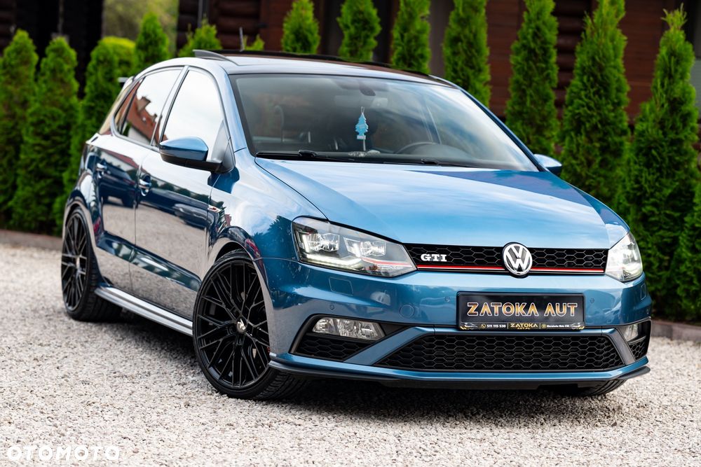 Volkswagen Polo 1.8 TSI (Blue Motion Technology) DSG GTI - 4