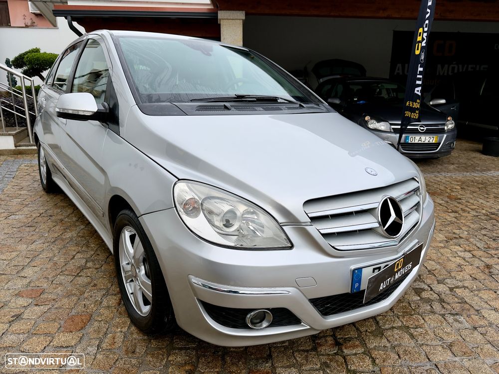 Mercedes-Benz B 180 CDI - 22