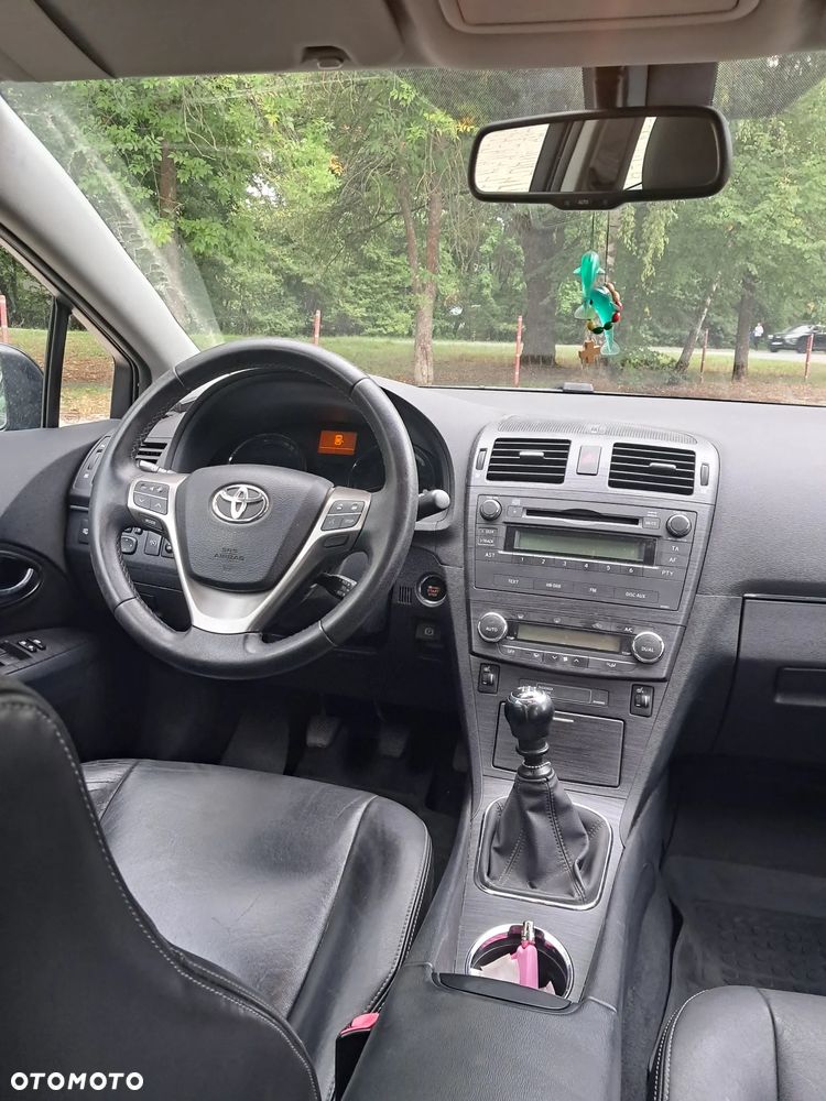 Toyota Avensis 2.0 D-4D Sol - 13