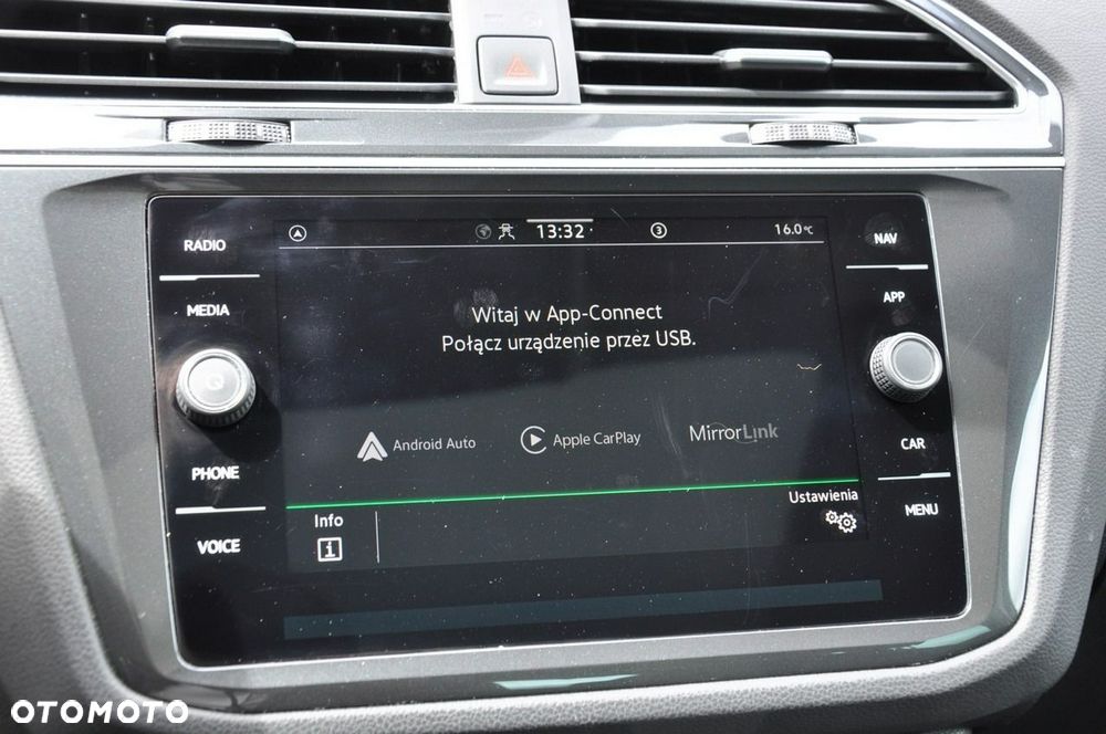 Volkswagen Tiguan 2.0 TDI SCR Elegance DSG - 22
