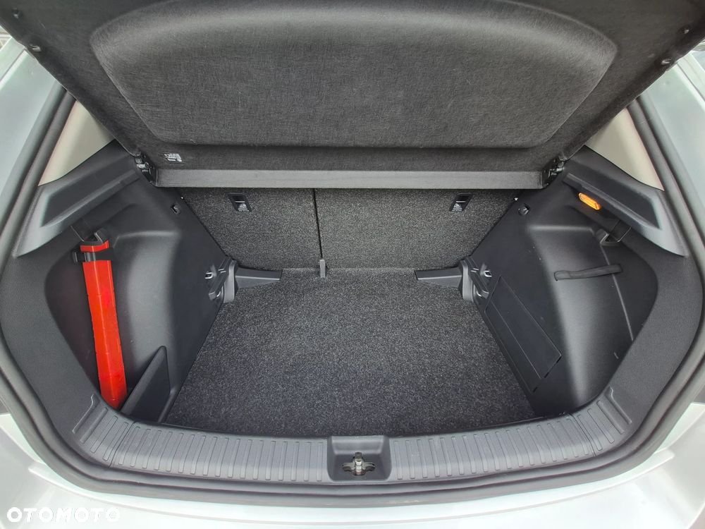 Skoda Fabia 1.0 Ambition - 28