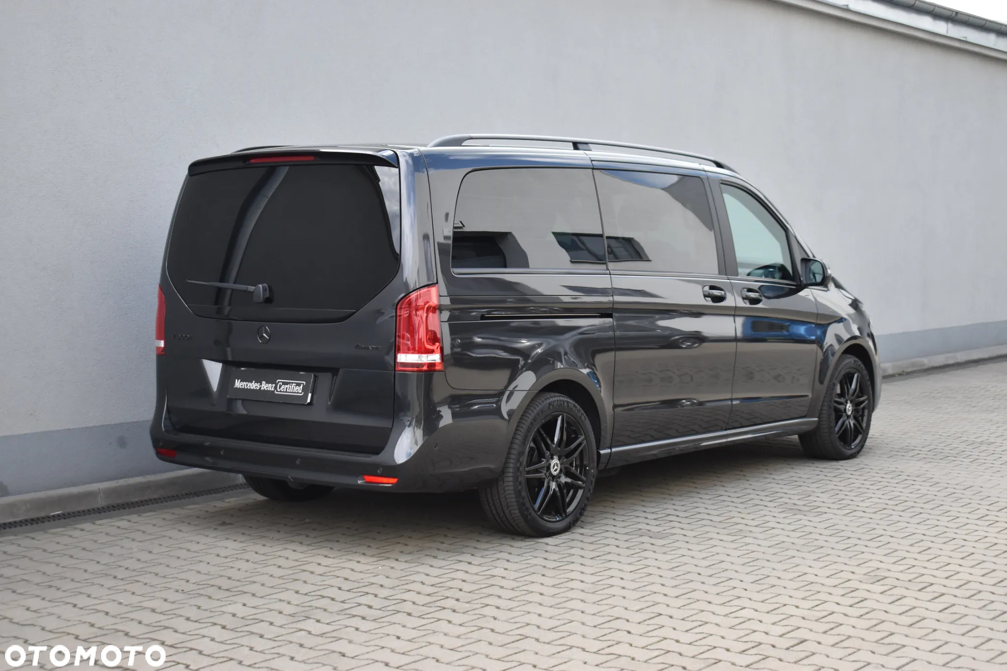 Mercedes-Benz Klasa V 300 d extralang 4Matic 9G-TRONIC Exclusive - 2