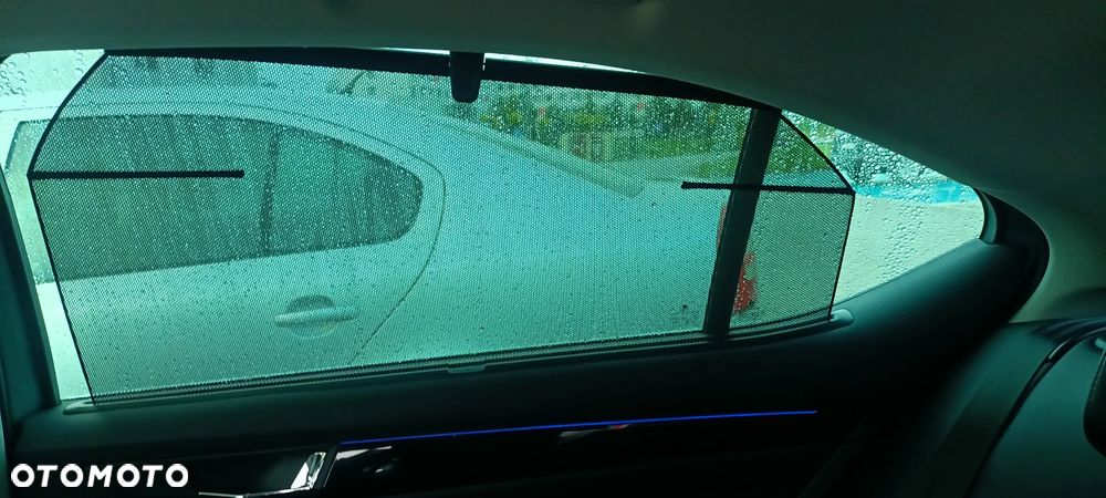 Skoda Superb 2.0 TDI L&K DSG - 17