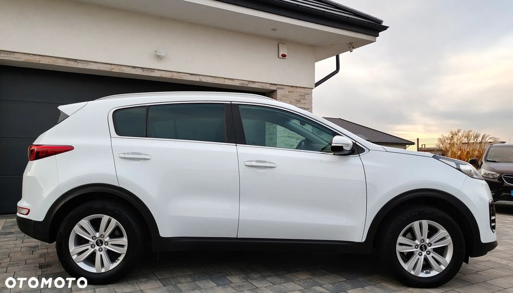 Kia Sportage 1.6 GDI 2WD Dream-Team Edition - 8