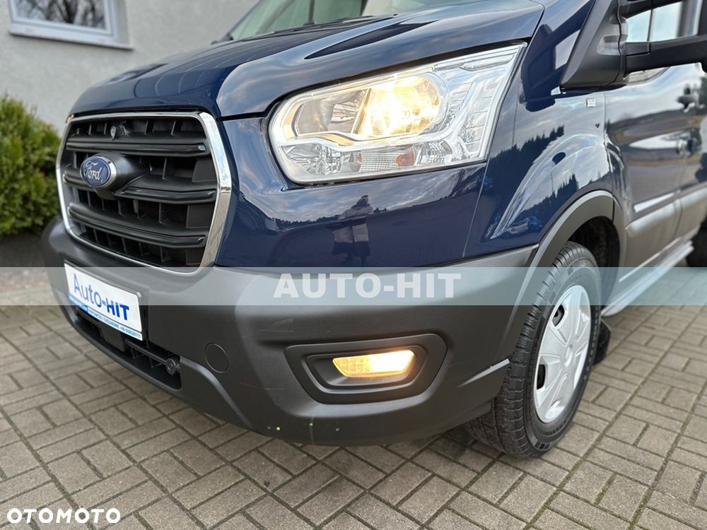 Ford Transit - 12