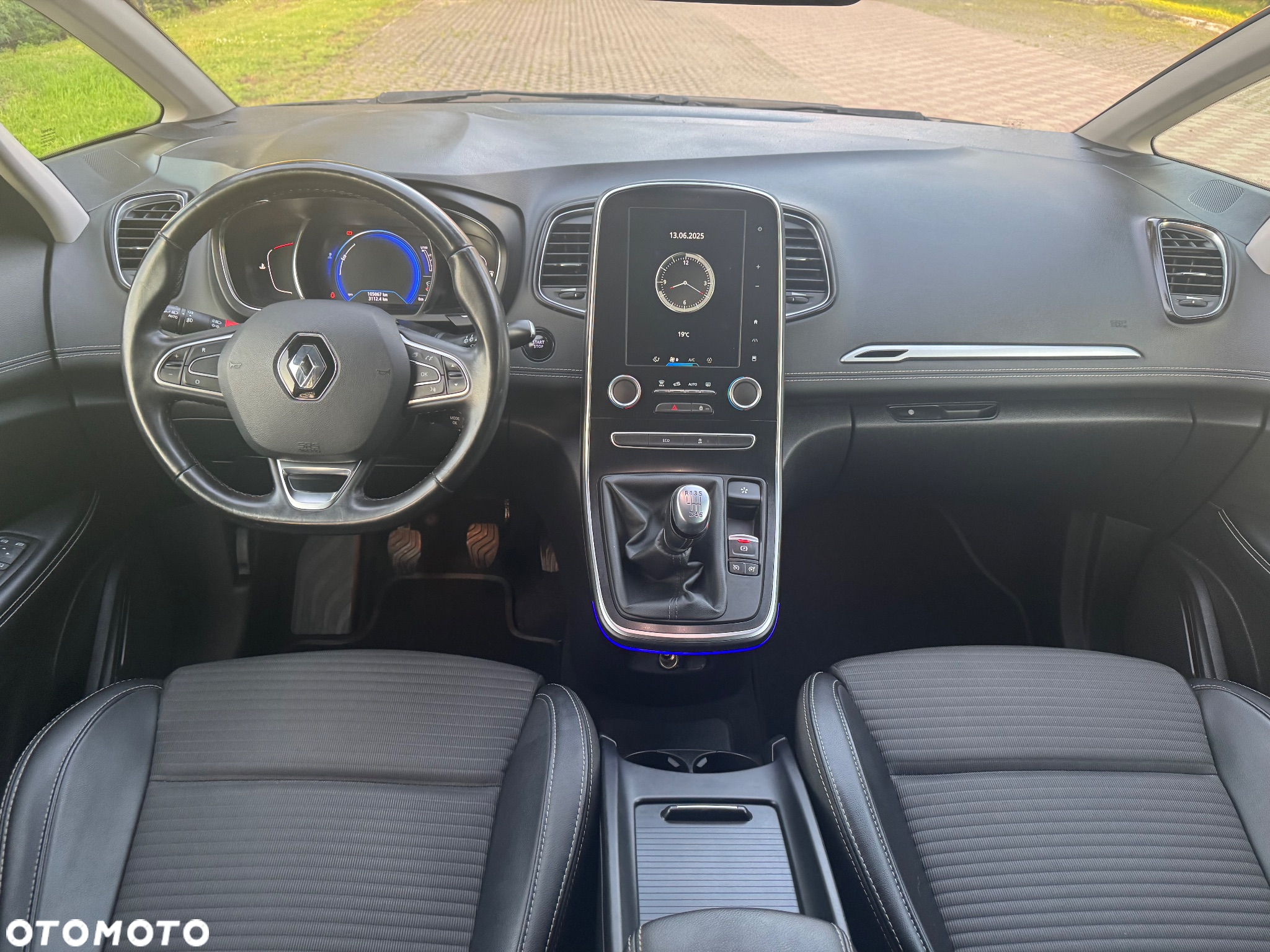 Renault Scenic ENERGY TCe 130 S&S LIMITED - 15