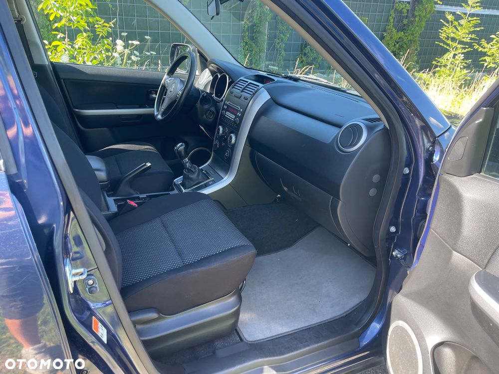 Suzuki Grand Vitara 1.9 DDiS Premium - 20