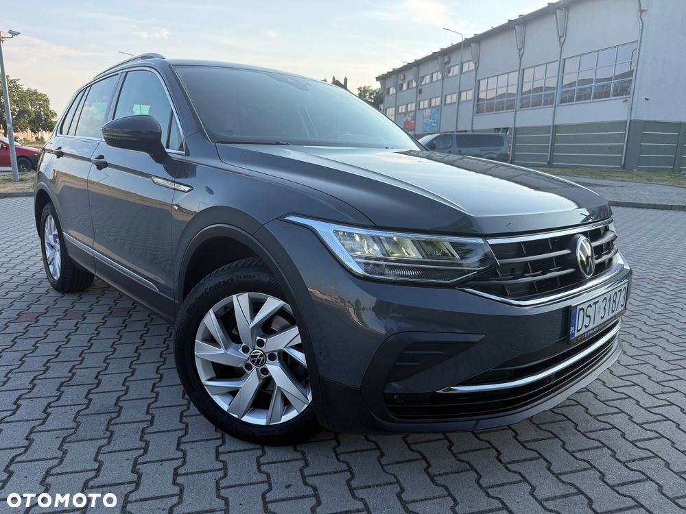 Volkswagen Tiguan - 11