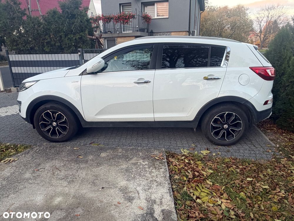 Kia Sportage 2.0 CRDI 4WD Automatik Vision - 6