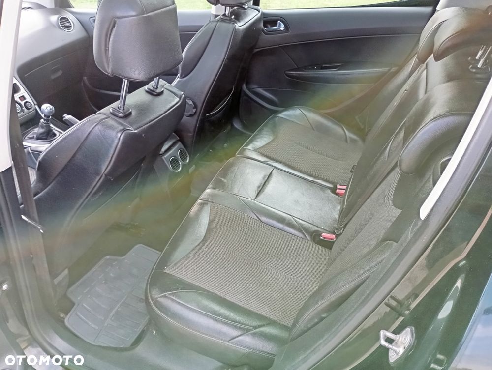 Peugeot 308 - 5