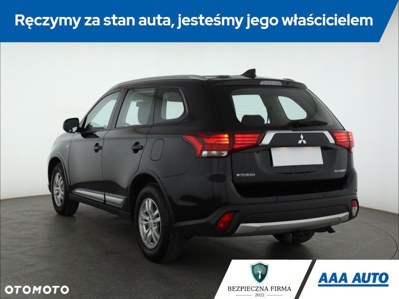 Mitsubishi Outlander - 6