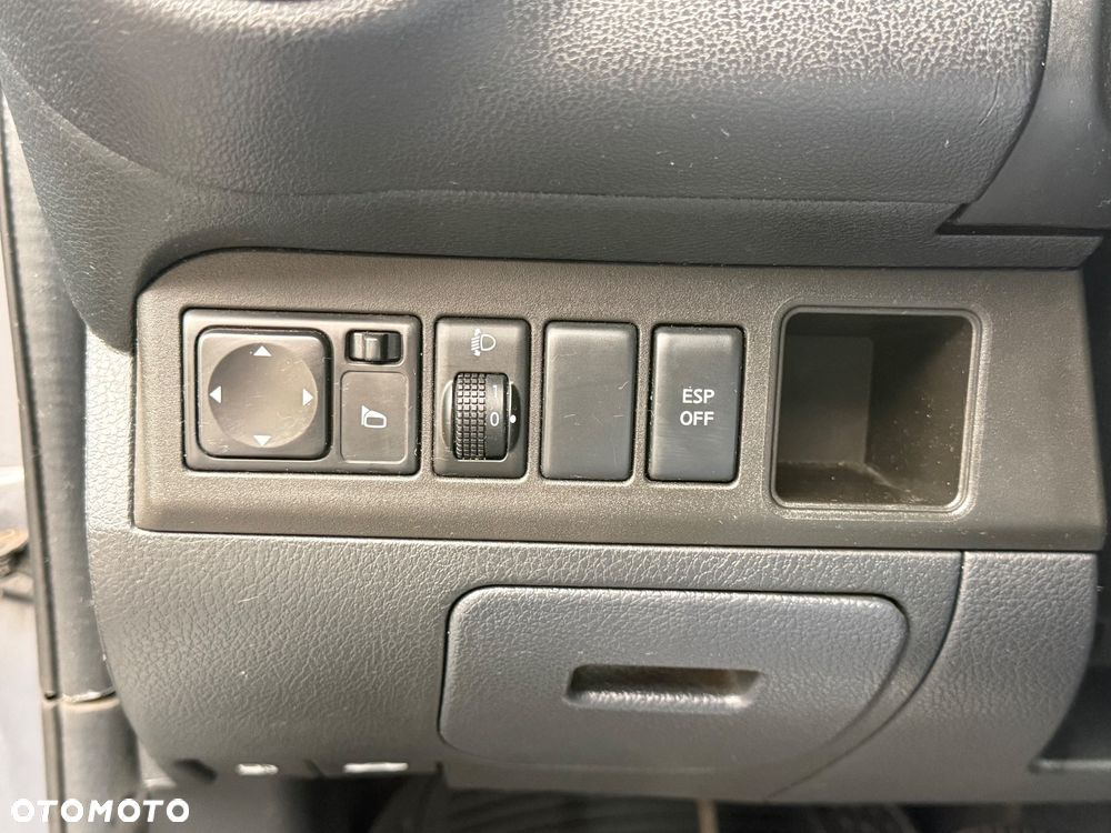 Nissan Note 1.4 Visia - 11