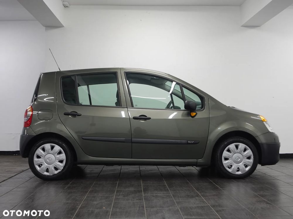 Renault Modus 1.2 16V Cite - 11