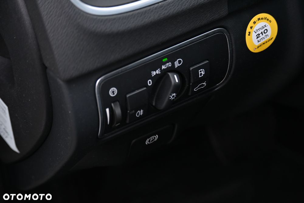 Volvo V60 D4 Drive-E Summum - 29