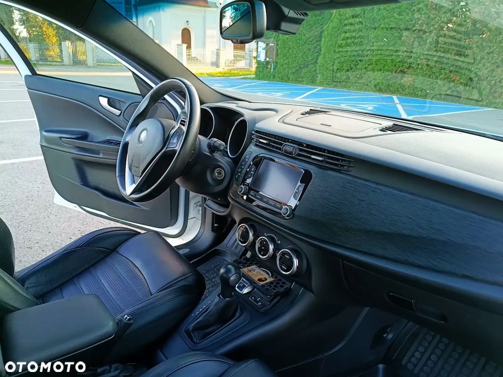 Alfa Romeo Giulietta 1.4 TB MultiAir Exclusive TCT - 18