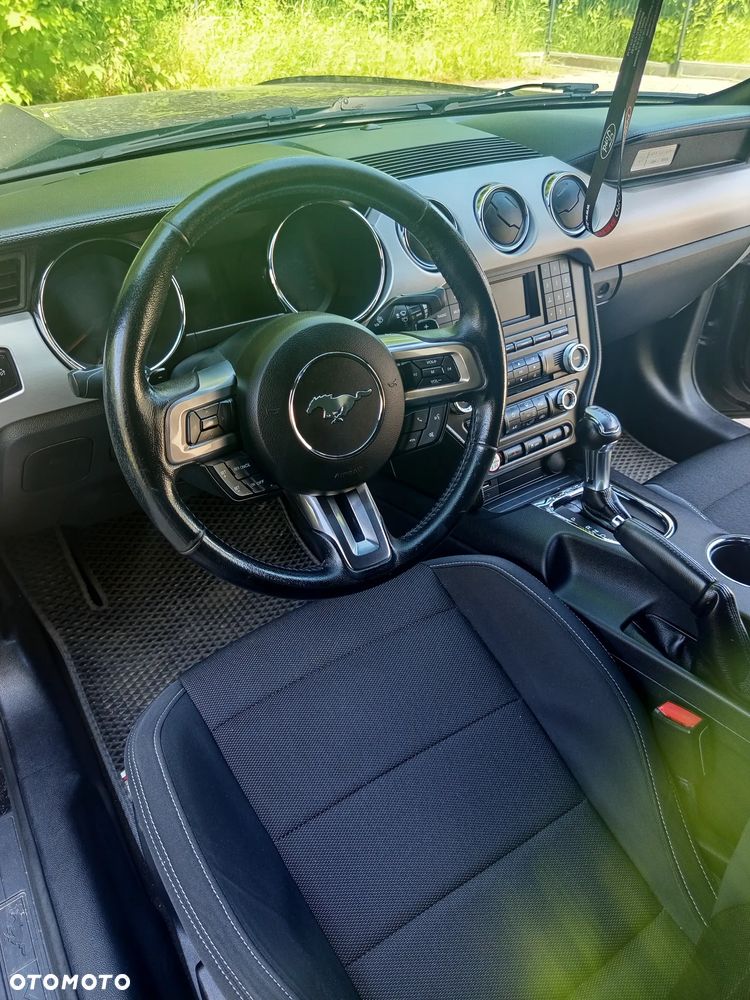 Ford Mustang 3.7 V6 - 9