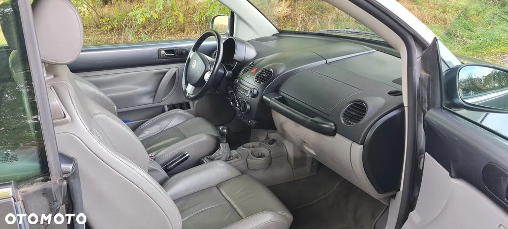 Volkswagen New Beetle 1.9 TDI - 13
