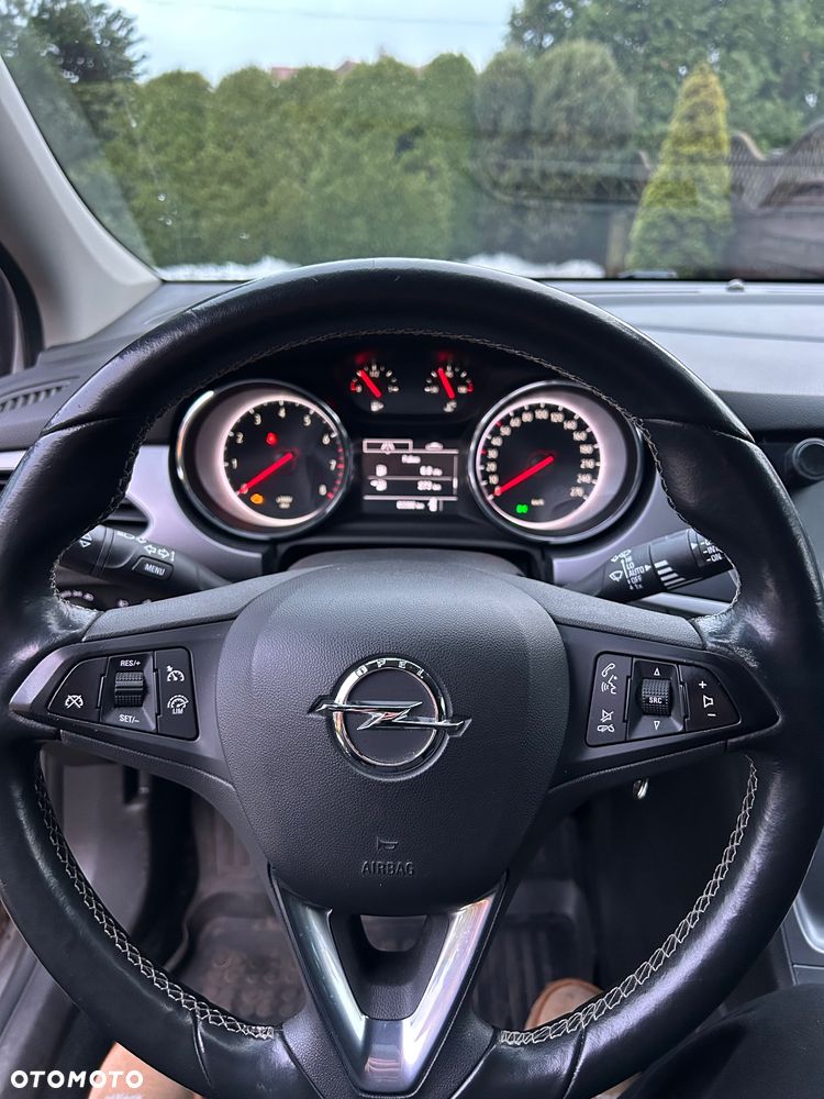 Opel Astra 1.4 T Enjoy - 11