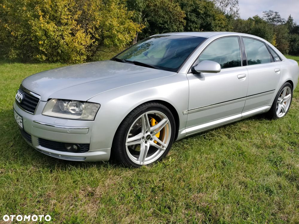 Audi A8 4.2 Quattro - 4