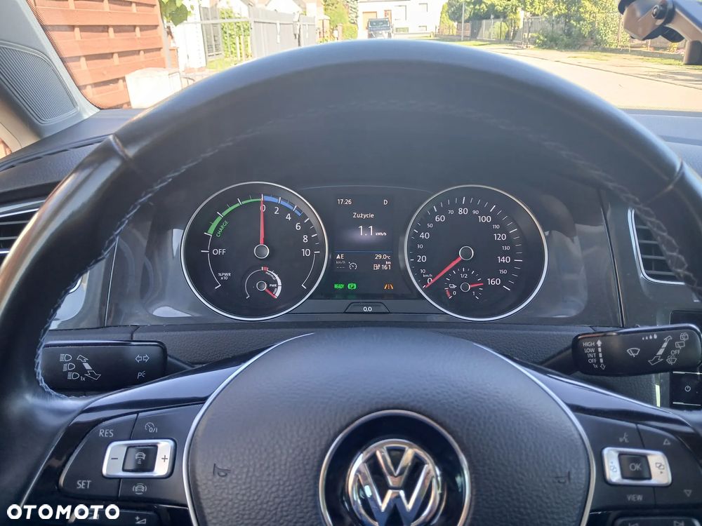 Volkswagen Golf e-Golf - 7