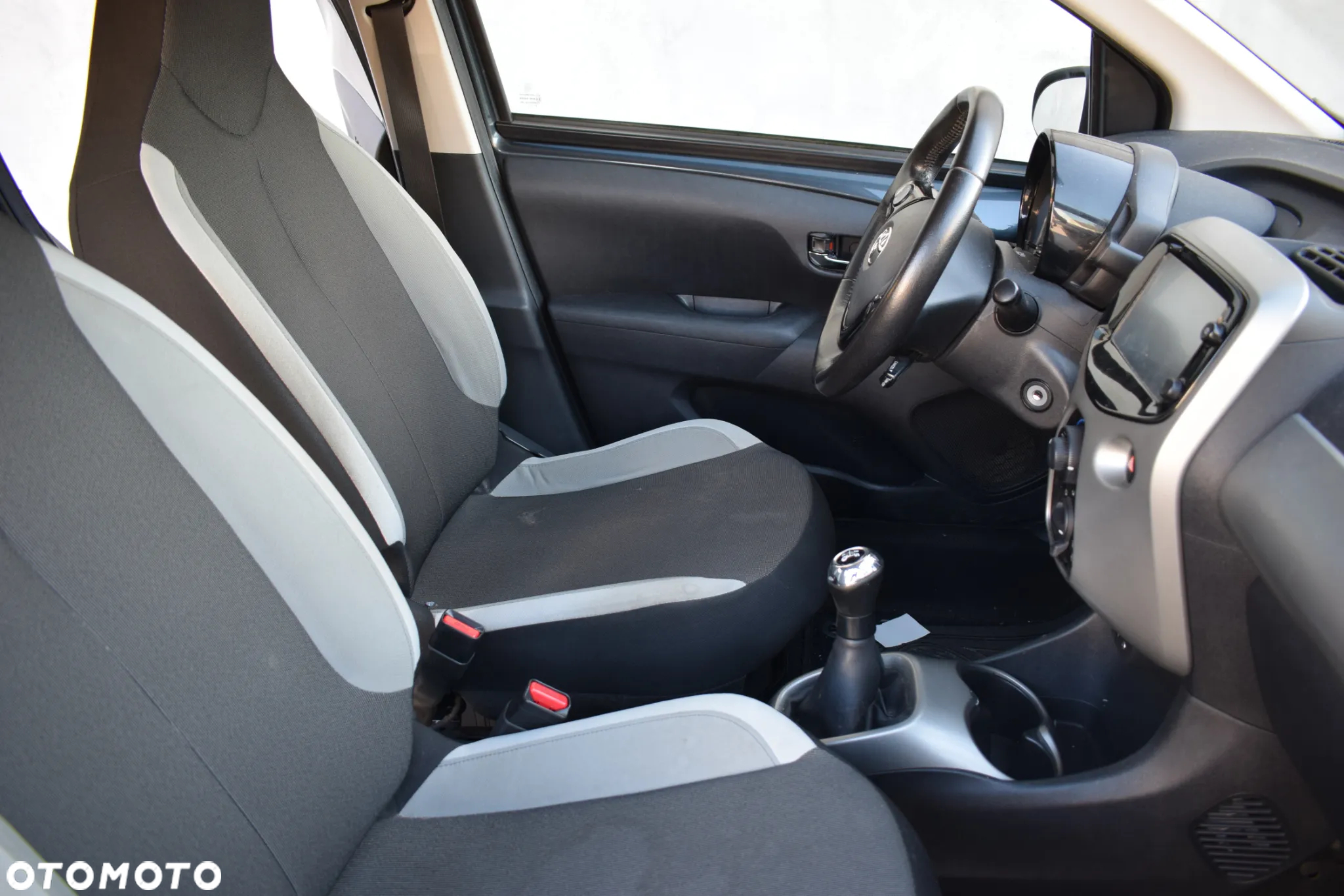 Toyota Aygo 1.0 VVT-i Sprint EU6 - 6