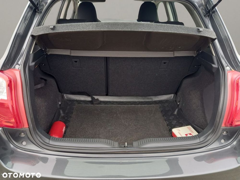 Toyota Auris 1.33 VVT-i Active - 23