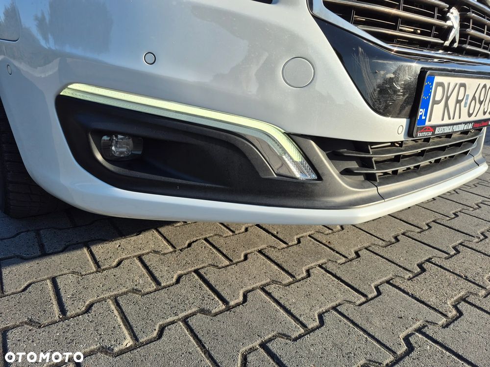 Peugeot 508 BlueHDi 150 Stop&Start Style - 19