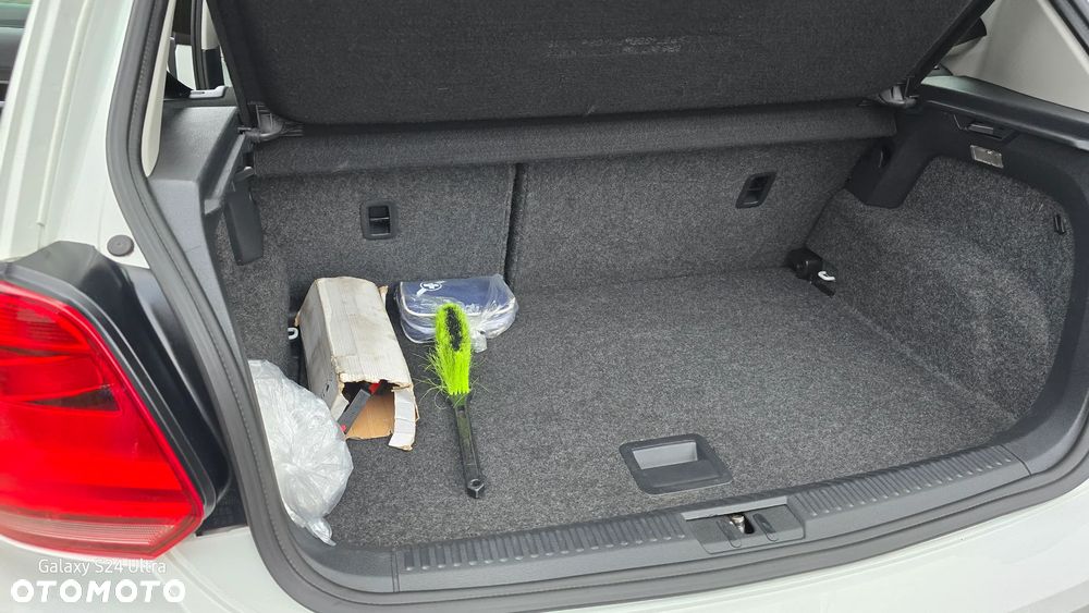 Volkswagen Polo 1.2 TSI BMT Comfortline - 23