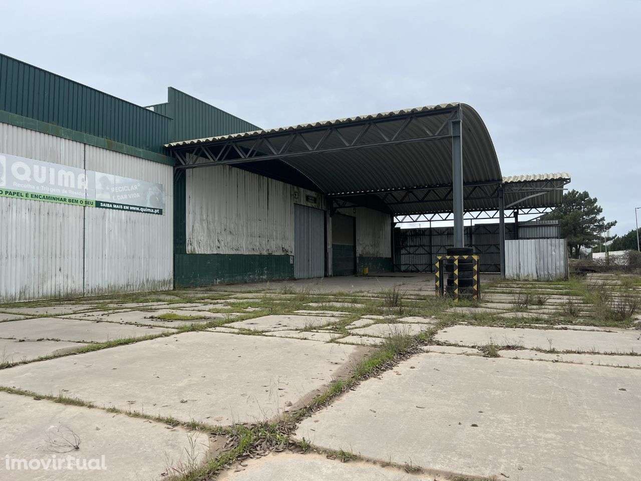 Armazém de 2500m2 em Pq. Industrial da Mitrena Setúbal - Grande imagem: 3/6