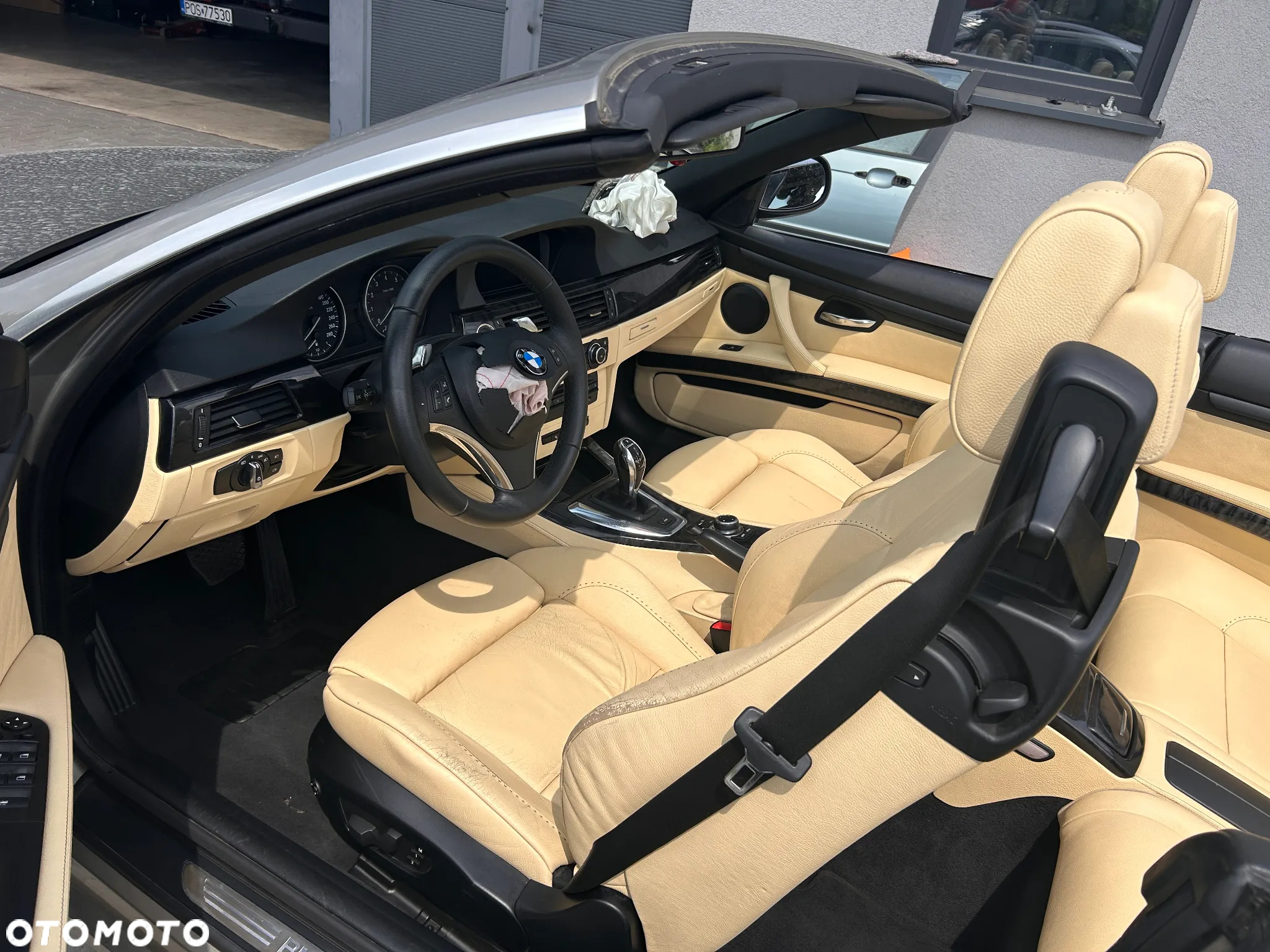 BMW Seria 3 335i Cabrio - 15