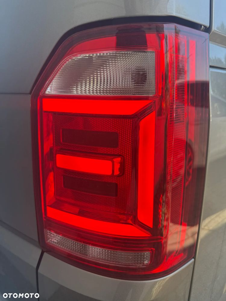 Volkswagen Multivan 2.0 TDI L1 Comfortline DSG - 17