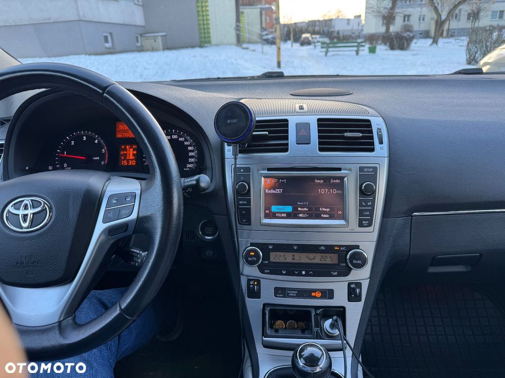 Toyota Avensis 2.2 D-4D Prestige Platinium - 2