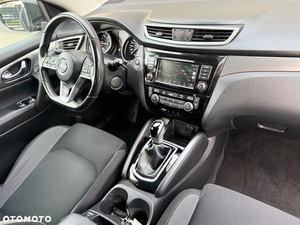Nissan Qashqai - 23