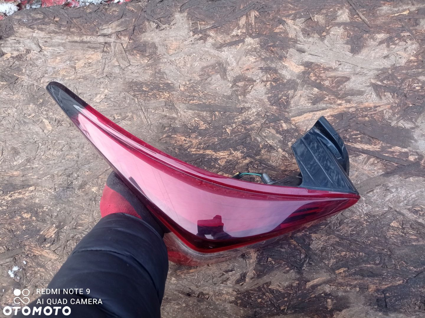 Lampa Prawa Tył Nissan Micra K14 Europa - 3