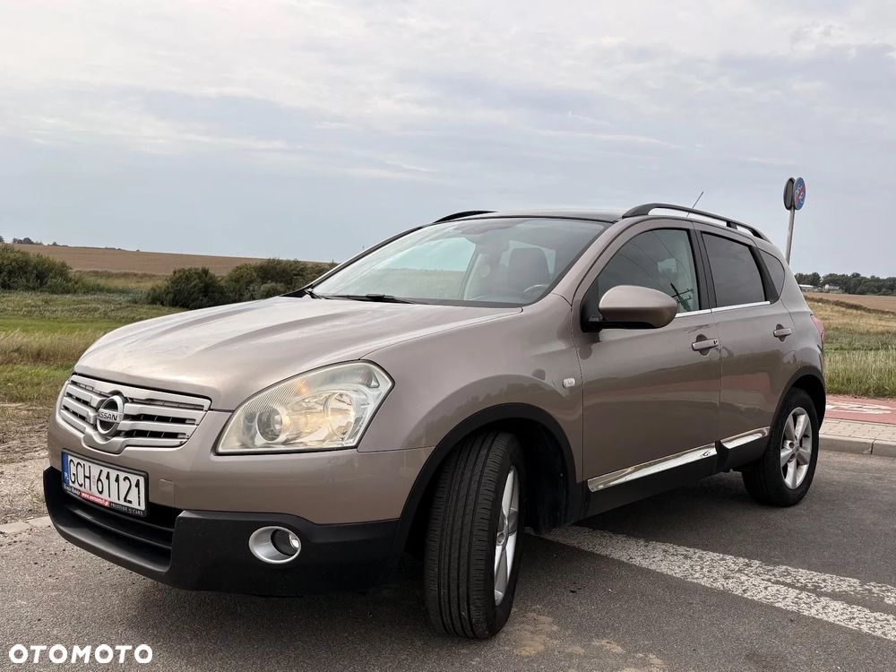 Nissan Qashqai 2.0 4x4 Tekna Premium CVT - 1