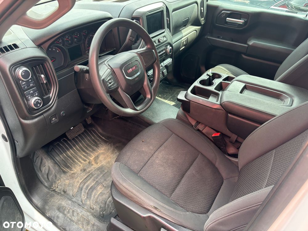 GMC Sierra - 7