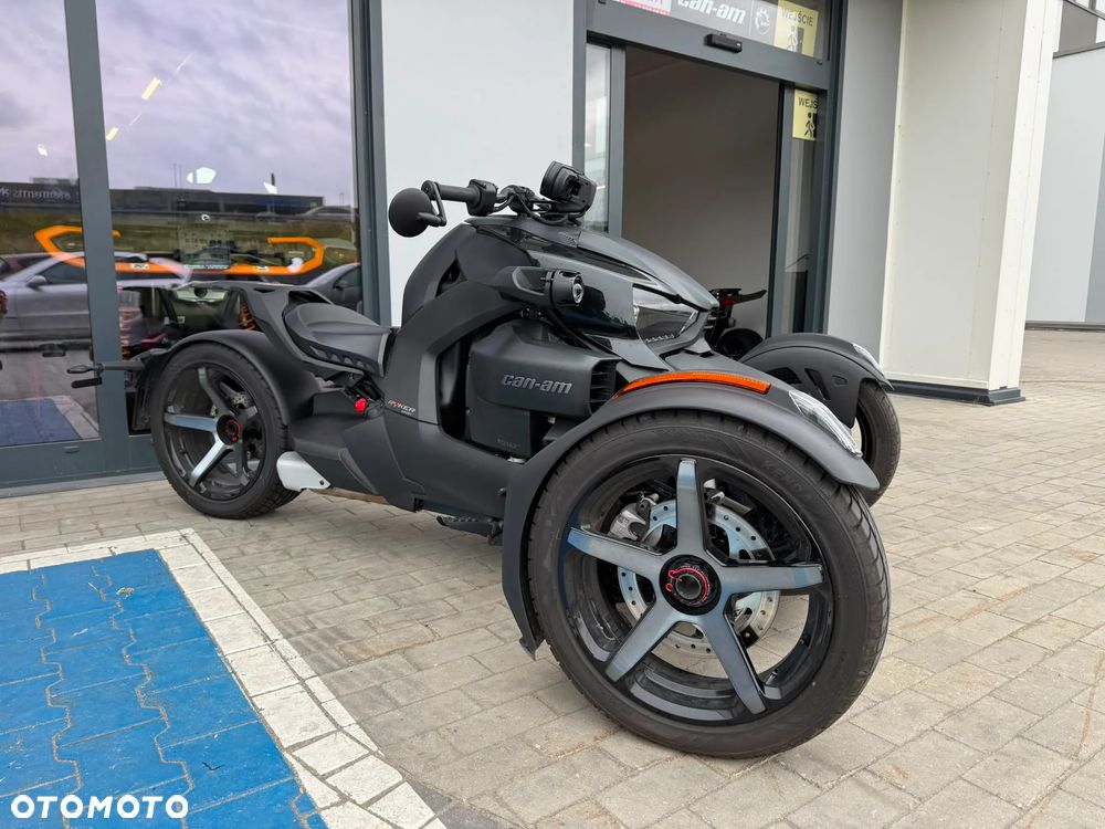 Can-Am Ryker - 3