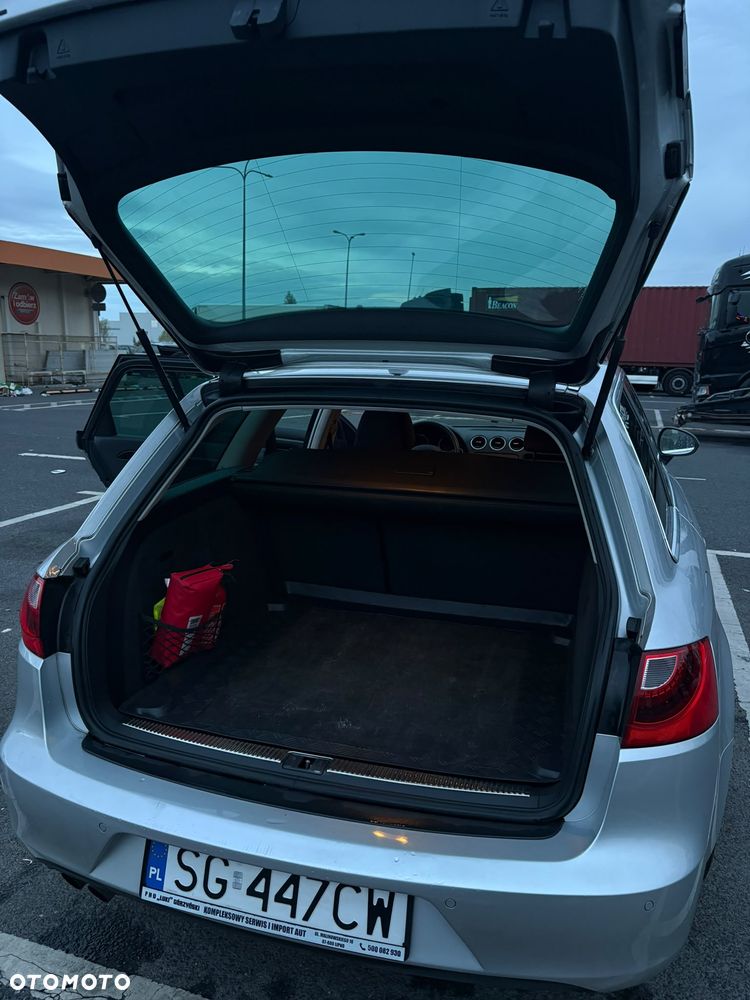Seat Exeo 2.0 TDI DPF Style - 12