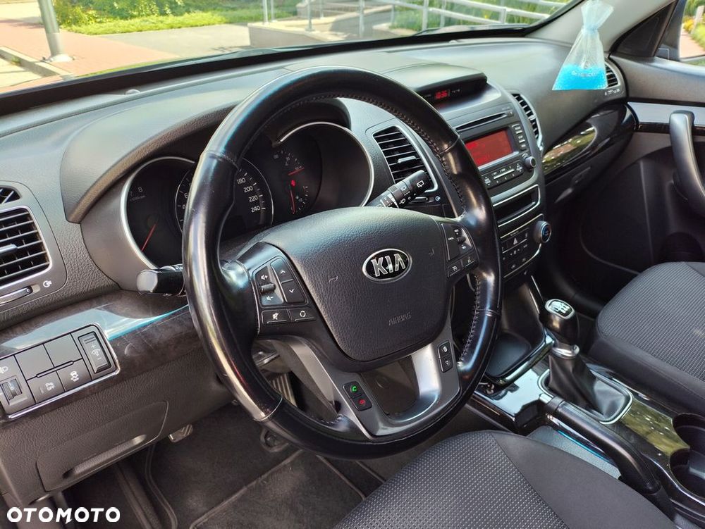 Kia Sorento - 5
