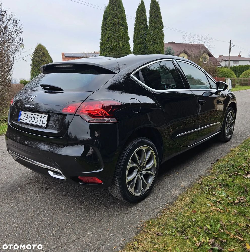 Citroën DS4 1.6 THP SoChic MCP - 10