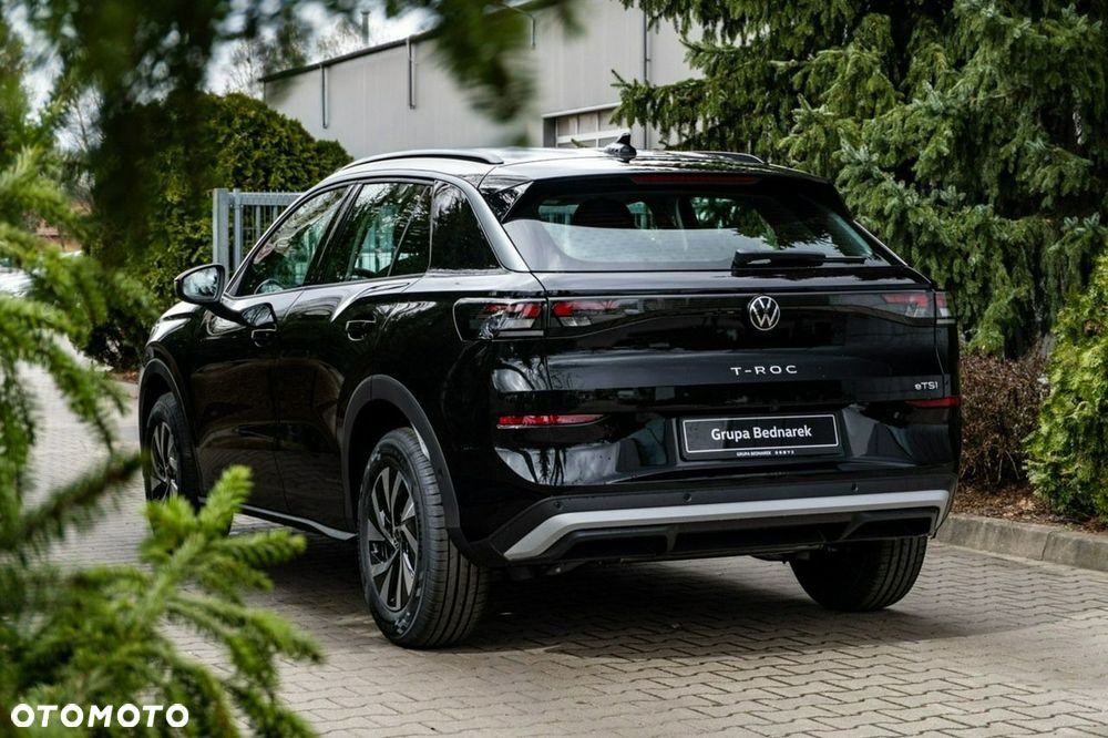Volkswagen T-Roc - 12