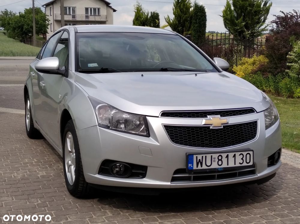 Chevrolet Cruze 1.6 LS - 20