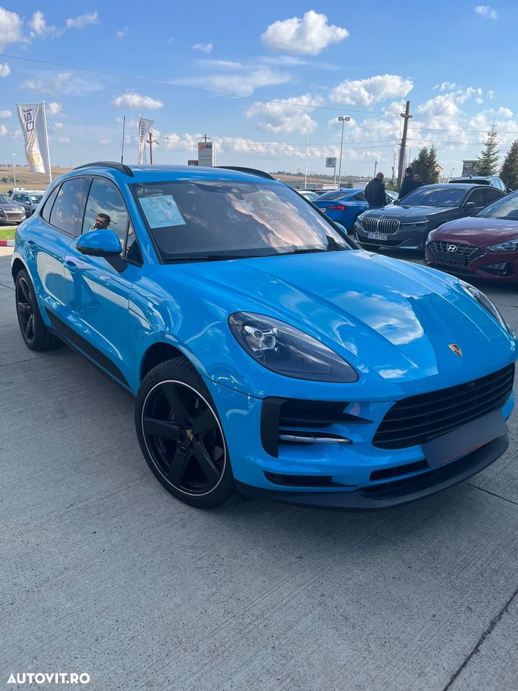 Porsche Macan Standard - 1