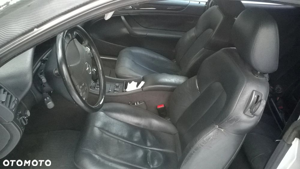 Mercedes-Benz CLK - 3